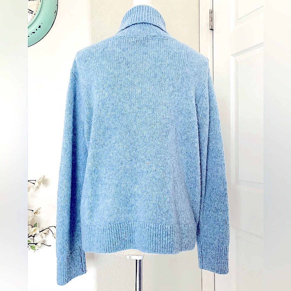 Banana Republic Mitzi Turtleneck Sweater - Picture 8 of 11